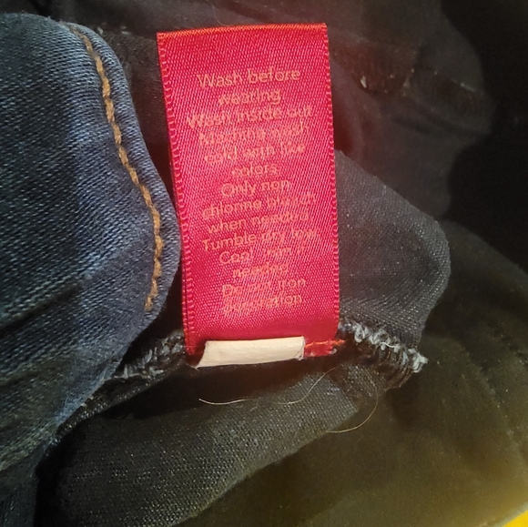 Jennifer Lopez Pull-on Jeggings - Picture 4 of 10